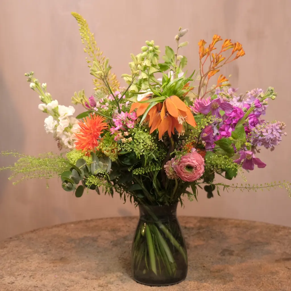 Wild-Classic-Bouquet (1).webp